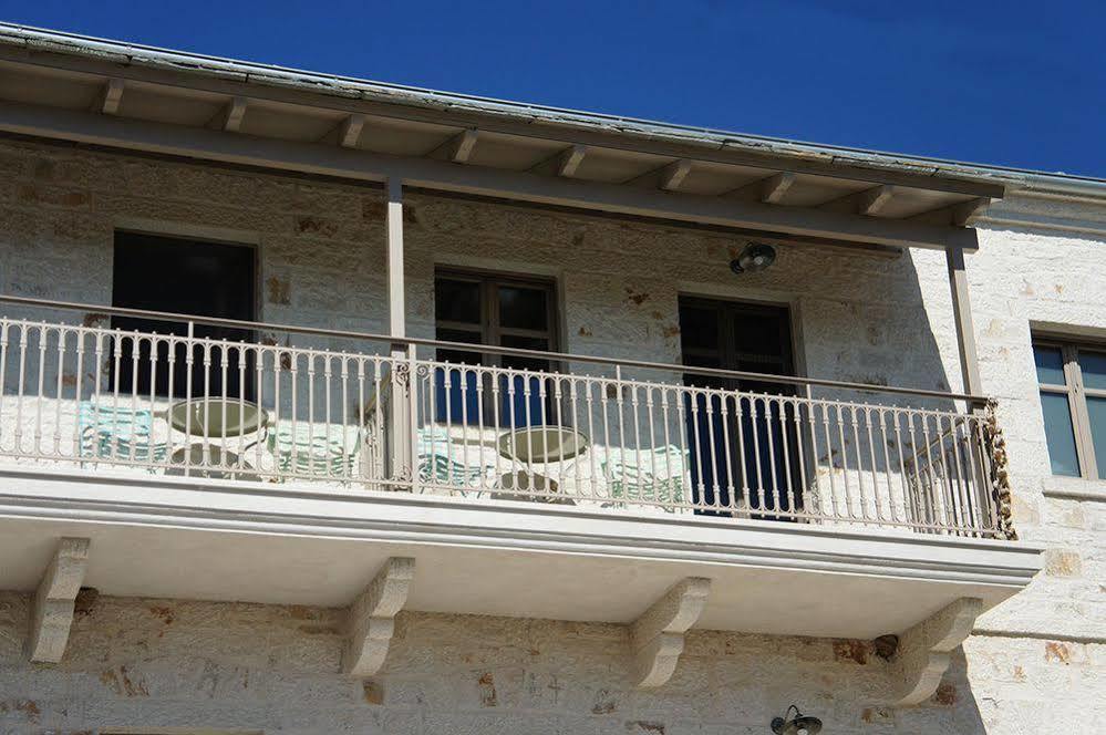 Haones Suites Giannina Esterno foto
