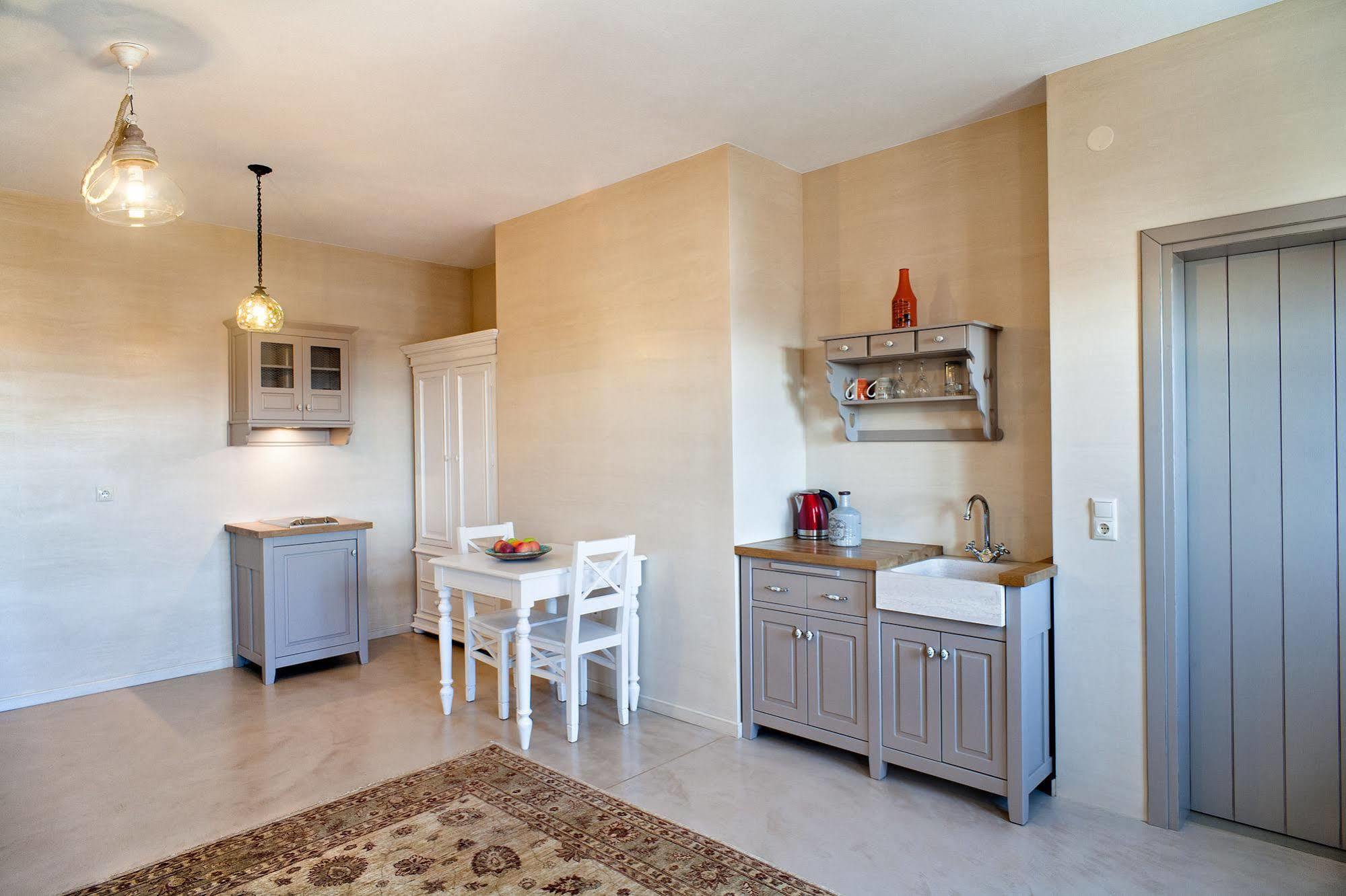 Haones Suites Giannina Esterno foto