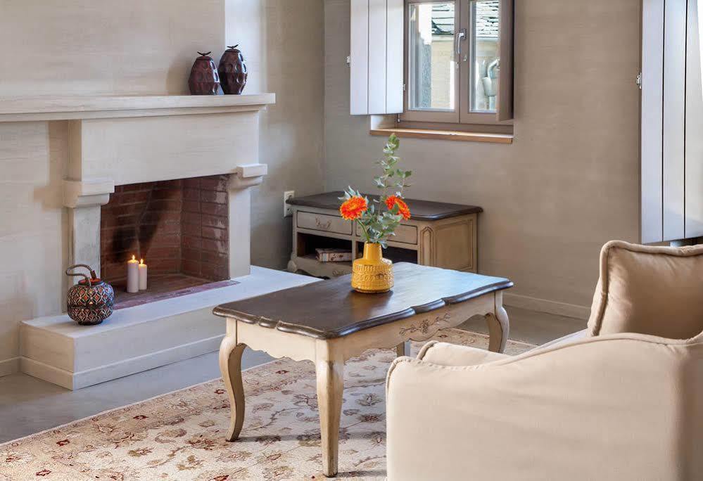 Haones Suites Giannina Esterno foto